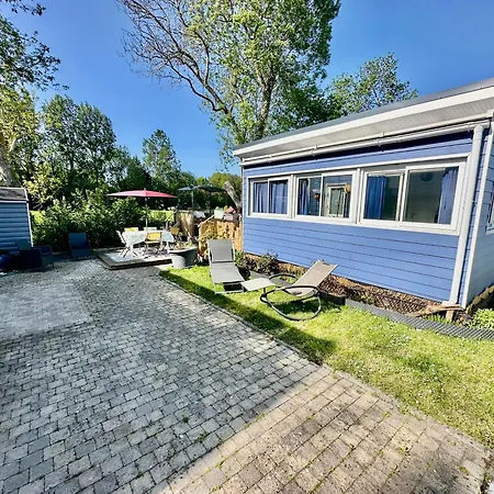 La Maison Bleue, Avec Piscine