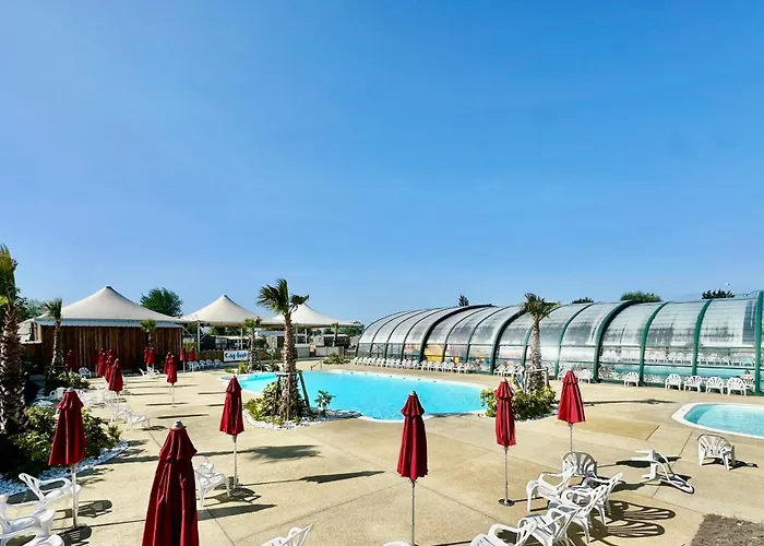 Διαμέρισμα La Maison Bleue, Avec Piscine *