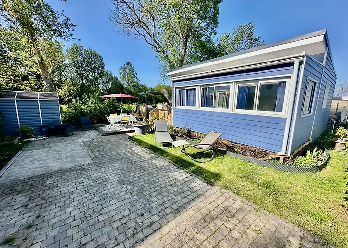 La Maison Bleue, Avec Piscine