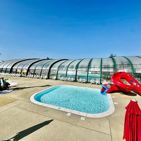 La Maison Bleue, Avec Piscine Apartament Hermanville-sur-Mer