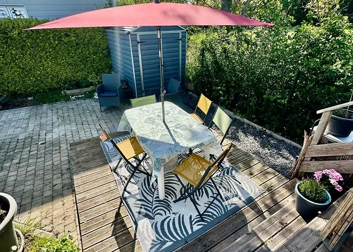 La Maison Bleue, Avec Piscine